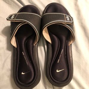 nike slides